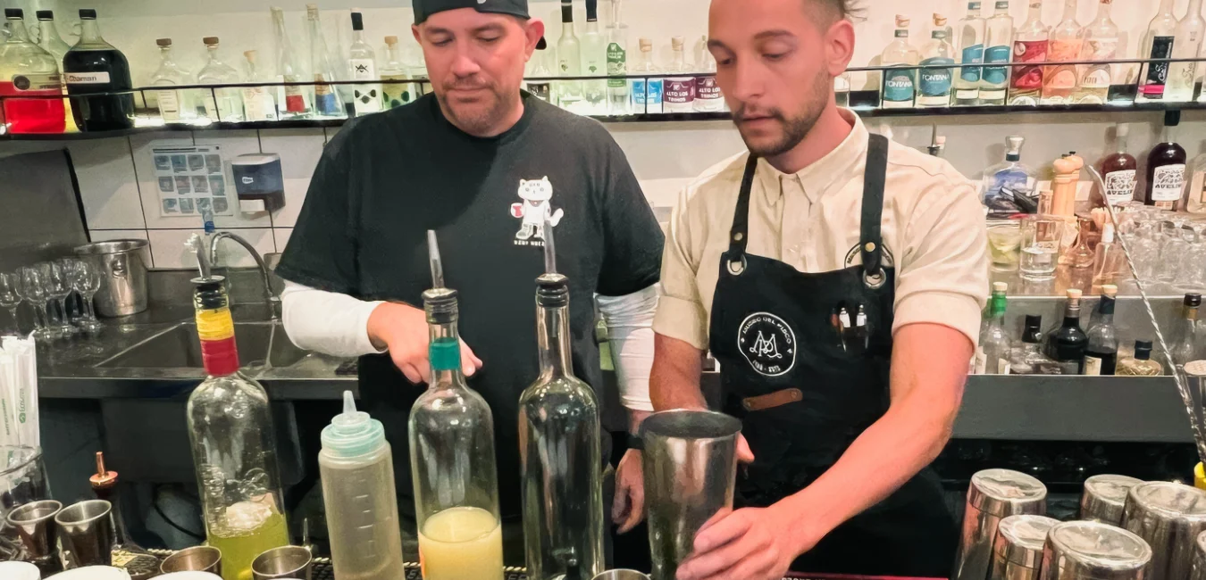 Pisco cocktail class in Cusco