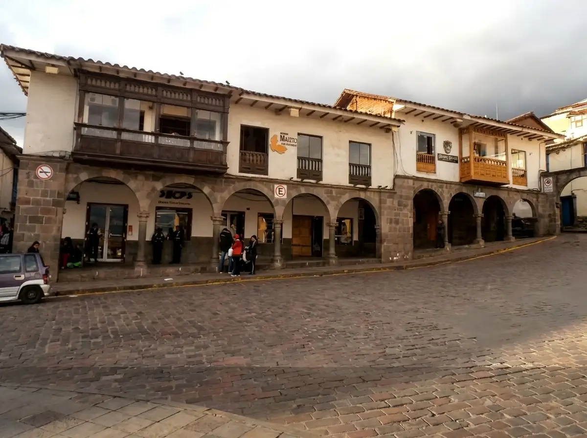 Qoraqora Palace of Inca Roca