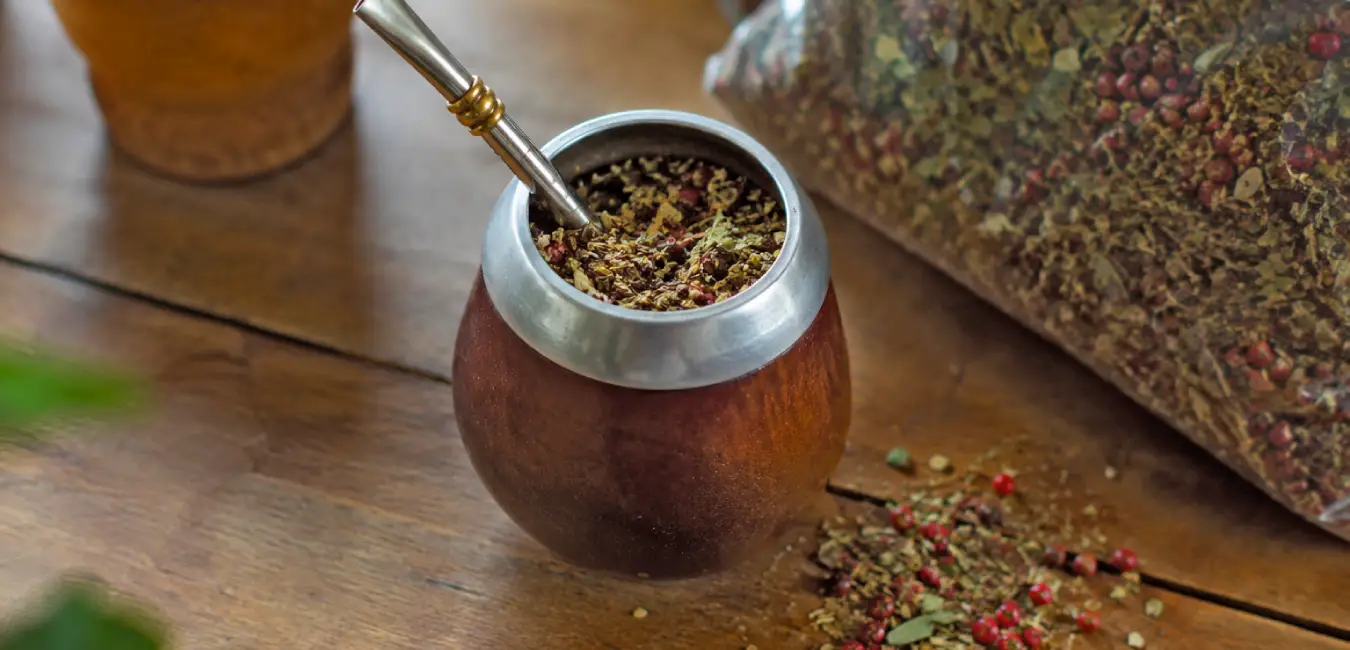 Traditional infusion made with dried molle leaves, berries, and honey