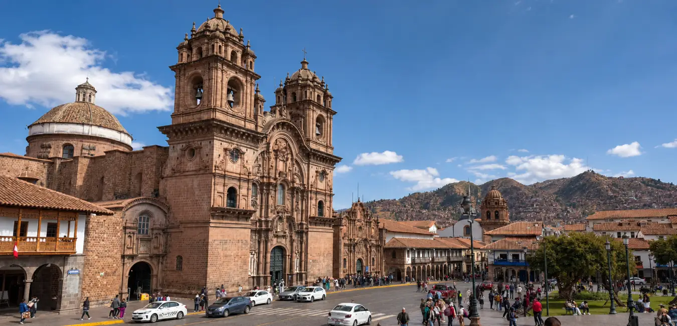 Iglesia Compañía de Jesús en la Plaza de Armas de Cusco