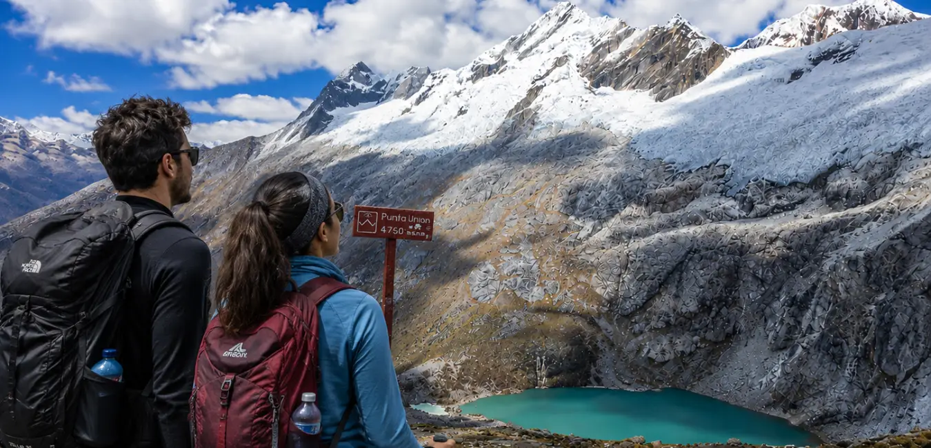 View of the highest point of the Santa Cruz trek