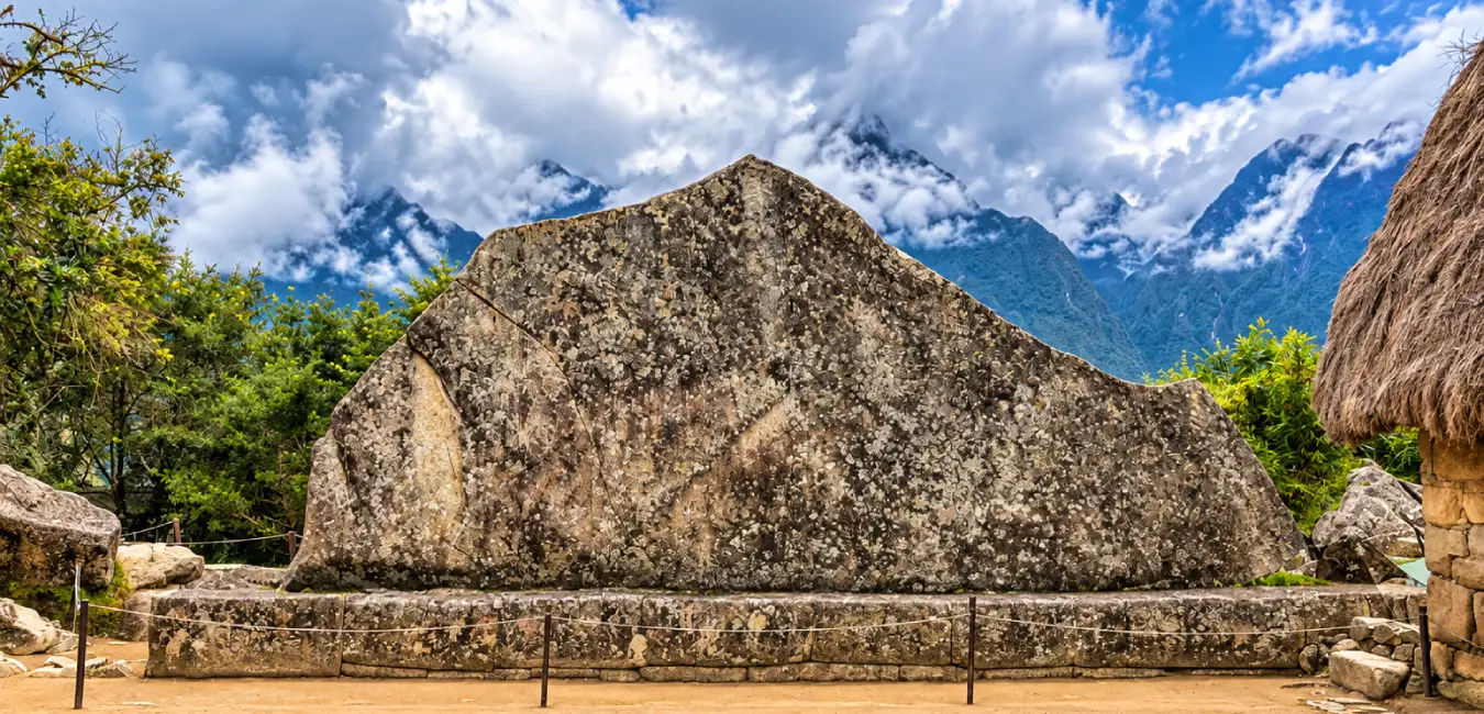 Roca sagrada en Machu Picchu