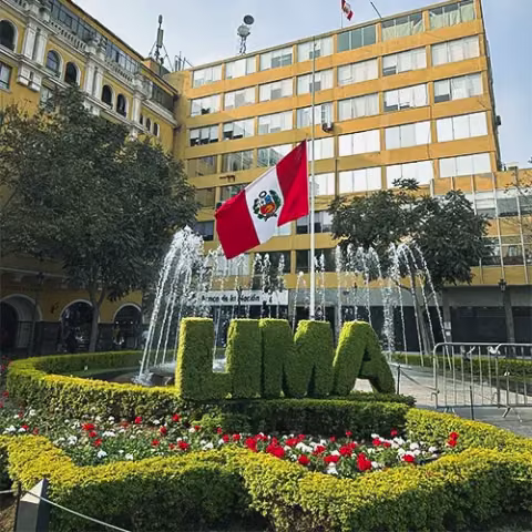 Peru travel packages exploring Lima, Ica, Arequipa, Cusco, Machu Picchu, and Puno